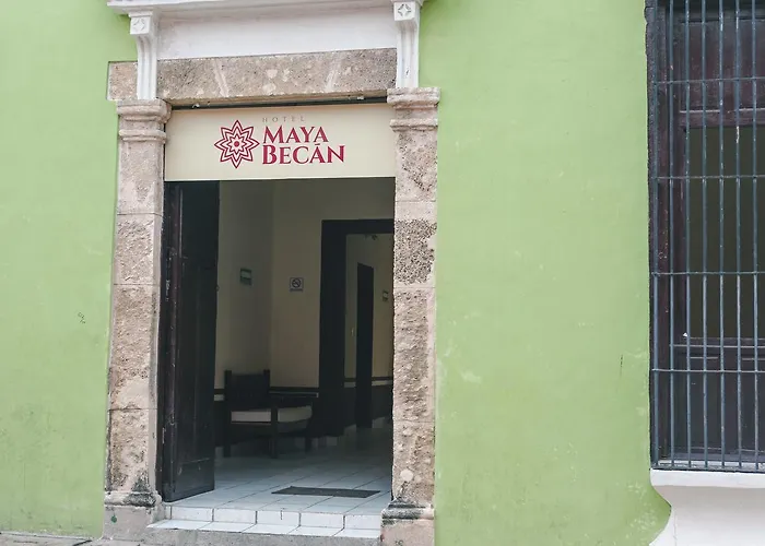Hotel Maya Becan
